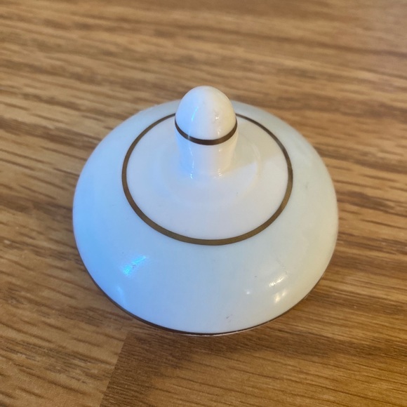 Minton English Rose (Fine Bone China) Creamer And Table Sugar Bowl / Lid… - Picture 10 of 12